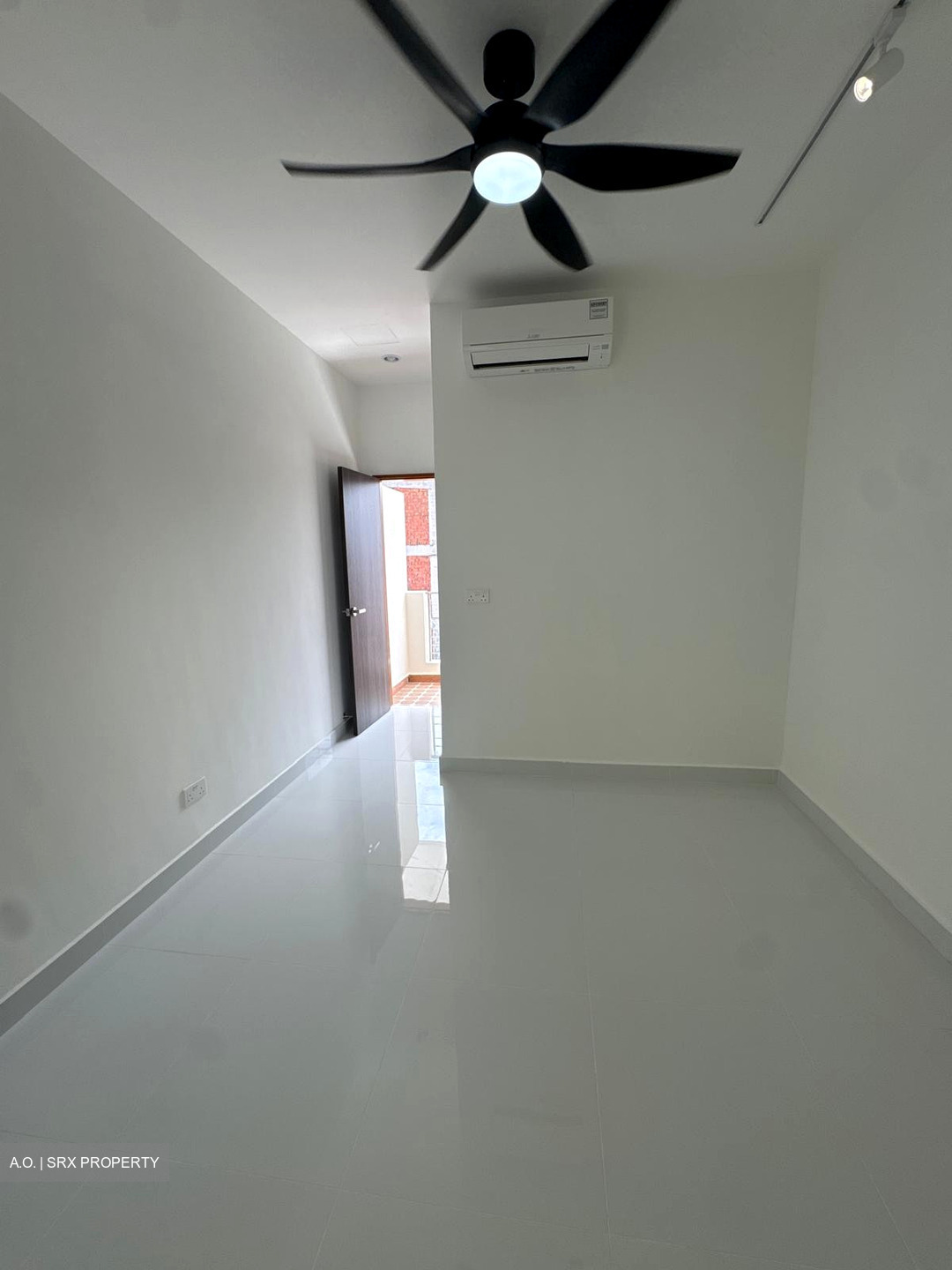 Langsat Road (D15), Terrace #582538621